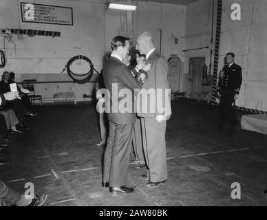Ouverture d'un nouveau port à Den Helder par Karel Doorman Date : 2 juillet 1954 lieu : den Helder mots clés : ouvertures Banque D'Images