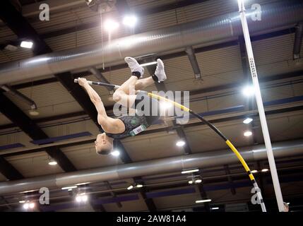 SAM KENDRICKS, Etats-Unis, Pole Vault action of the Men, Athletics World Athletics Indoor Tour, PSD Bank Meeting, le 01.02.2020 à Düsseldorf/Allemagne. Â | utilisation dans le monde entier Banque D'Images