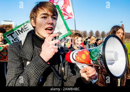 Den Haag, Pays-Bas. 7 février 2020. LA HAYE, Malieveld, 07-02-2020, Exactement un an après la première grande grève climatique, les étudiants redescendent dans la rue pour le climat. Crédit: Pro Shots/Alay Live News Banque D'Images