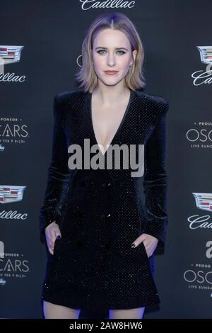 Rachel Brosnahan assiste à la fête annuelle de la semaine des Oscars de Cadillac au Château Marmont à Los Angeles, en Californie, aux États-Unis, le 7 février 2020. | utilisation dans le monde entier Banque D'Images