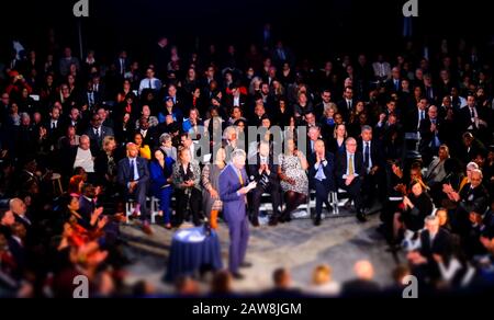 New York, New York, États-Unis. 6 février 2020. Le maire de New York, Bill de Blasio, s'exprime lors de l'allocution de l'État de 2020 avec les élus de la ville de New York et de l'État de New York, le 6 février 2020 au Musée d'histoire naturelle de New York. Crédit: Mpi43/Media Punch Inc/Alay Live News Banque D'Images