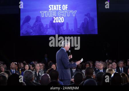 New York, New York, États-Unis. 6 février 2020. Le maire de New York, Bill de Blasio, s'exprime lors de l'allocution de l'État de 2020 avec les élus de la ville de New York et de l'État de New York, le 6 février 2020 au Musée d'histoire naturelle de New York. Crédit: Mpi43/Media Punch Inc/Alay Live News Banque D'Images