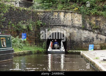 L'entrée nord-est du tunnel du canal Standedge, près de Marsden, dans le West Yorkshire. Banque D'Images