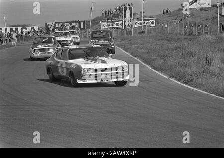 Levis Challenge Cup course au circuit Zandvoort (Europcup pour les voitures de tourisme), Capri Mass et Larousse en action Date: 20 août 1972 lieu: North-Holland, Zandvoort mots clés: Course automobile, pistes Banque D'Images