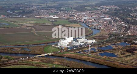 Vue aérienne de l'usine de Kerry Foods avec la ville de Gainsborough en arrière-plan Banque D'Images