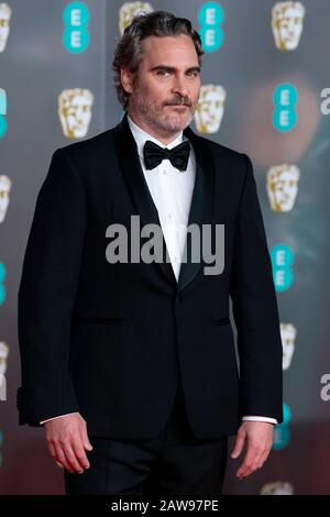 Londres, Royaume-Uni. 02 février 2020. Joaquin Phoenix assiste aux EE British Academy Film Awards 2020 au Royal Albert Hall - BAFTA Awards 2020 - Londres, Royaume-Uni (02/02/2020) Credit: DPA/Alay Live News Banque D'Images