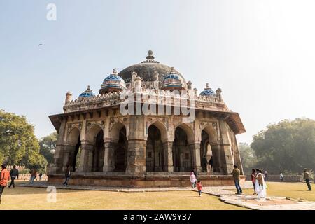 Delhi, Inde. La tombe De L'Isa Khan Niazi, qui fait partie du complexe Tombeau d'Humayun. Un Site Du Patrimoine Mondial Banque D'Images