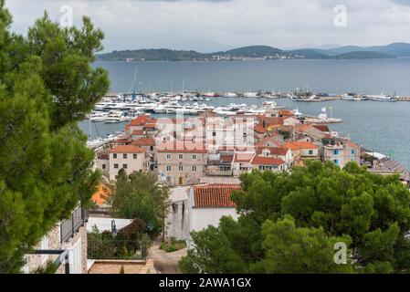 dalmatien ville de tribunj, vodice vue aérienne, dalmatie, croatie Banque D'Images