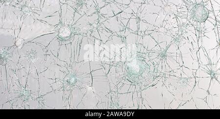 Trous de billes en verre sur fond blanc, quatre échantillons Banque D'Images