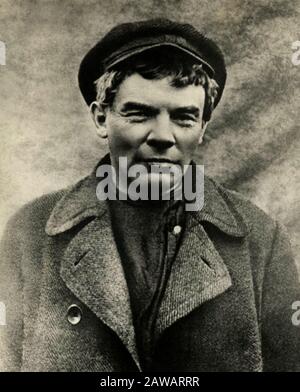 1917 , RUSSIE : le politicien russe Nikolaï LÉNINE Ulianov ( Vladimir Ilic Uljanov , Simbirsk 1870 - Gorki , Moskow 1924 ) quand était Banque D'Images