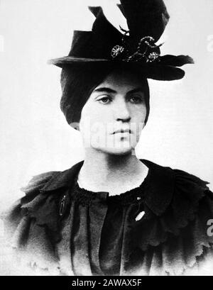 1890 CA , Paris , FRANCE : la célèbre femme impressionniste française peintre et Muse SUZANNE VALADON ( 1865 - 1938 ) , mère du peintre MAURICE UT Banque D'Images