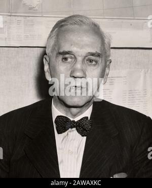 1945 , 6 avril , WASHINGTON , États-Unis : Le médecin écossais Sir Alexander FLEMING ( 1881 - 1955 ) de l'Université de Londres et de l'hôpital St. Mary's à Londres , Banque D'Images