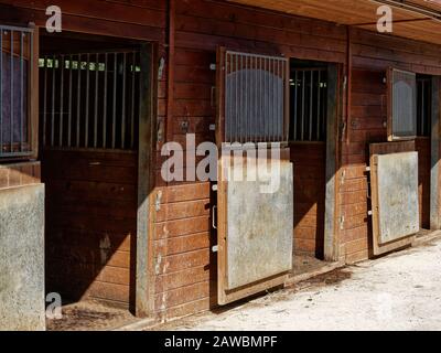 écurie ou boîte vacante de cheval Banque D'Images