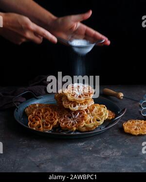 Flores de carnaval ou flores manchegas crottes, cookies espagnols et scandinaves pour Noël et Pâques Banque D'Images