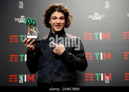 Sanremo, 70ème festival de chansons italiennes 2020. Le gagnant de Sanremo Giovani Leo Gassmann Banque D'Images