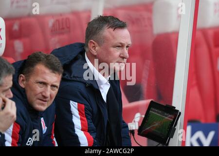 Stoke on Trent, Royaume-Uni. 8 février 2020. Michael O'Neill, directeur de Stoke City, lors du match du championnat Sky Bet entre Stoke City et Charlton Athletic au stade Britannia, Stoke-on-Trent, le samedi 8 février 2020. (Crédit: Simon Newbury | MI News) la photographie ne peut être utilisée qu'à des fins de rédaction de journaux et/ou de magazines, licence requise à des fins commerciales crédit: Mi News & Sport /Alay Live News Banque D'Images