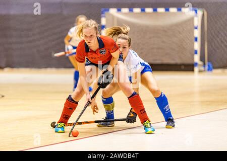 Rotterdam, 08-02-2020, Topsportcentrum Rotterdam, Finale Nederlands Kampioenschap Zaalhockey Hoofdklasse Dames. ELIN van Erk pendant le jeu Kampong - Laren. Banque D'Images