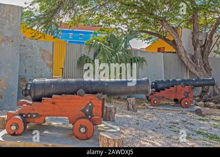 Cannon À Fort Zoutman, Oranjestad, Aruba, Antilles Banque D'Images