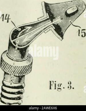 Journal - Institut sud-africain des mines et de la métallurgie . l'oxygène est réduit à environ 1 atm., puis l'andit entre dans l'injecteur 7. L'injecteur, par les moyens de la grande vitesse de l'oxygène qui coule, aspire l'air (purifié à partir de l'acide carbonique) com-ing du régénérateur 10 à travers le tuyau 8 et le flexible. L'air purifié est ensuite mélangé à l'injecteur avec de l'oxygène frais et de l'i&gt; pressé par. La même chose à travers les flexibles de raccordement et les baignoires 11, 12, 13 et le jet de bouche 14 dans le thème de l'utilisateur comme bon, air sain, oxygène richin et purifié à partir de l'acide carbonique. Le jet de bouche 14 est divisé Banque D'Images