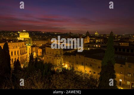 Toits de Rome. Colline du Palatin Banque D'Images