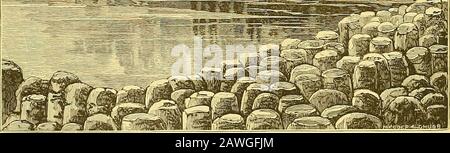 L'Irlande pittoresque : une délimitation littéraire et artistique du paysage naturel, des lieux remarquables, des antiquités historiques, des bâtiments publics, des abbayes anciens, des tours, des châteaux et d'autres caractéristiques romantiques et attrayantes de l'Irlande . .-i ,3,RAW Shi ^Fi, I I. Tlie Honey comb y Muidh Caustway^de Ltth Lau!,Luuiy. L'existence de la convexité ou de la concavité dans les pièces individuelles, ayant deux extrémités convexes, quelques deux extrémités concaves, et un concave et oneconvex. En aucun cas, la concavité ou la convexité sont grandes, l'étendue verticale étant rarement plus, généralement moins, qu'un dans Banque D'Images