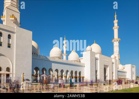 Grande Mosquée de Sheikh Zayed à Abu Dhabi, Émirats Arabes Unis Banque D'Images