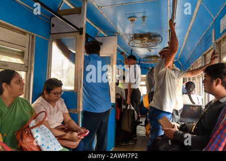 Intérieur du tramway historique et patrimonial de Kolkata. Inde Banque D'Images