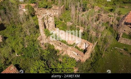 Église d'Acrijos village abandonné dans la province de Soria, Espagne Banque D'Images