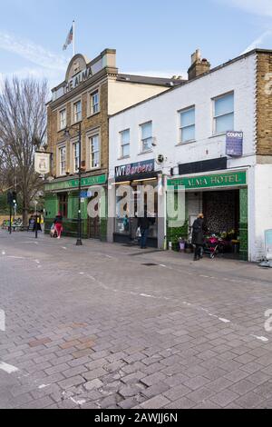 Alma Tavern, Old York Road, Wandsworth, Londres, Royaume-Uni Banque D'Images