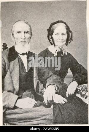 Dossier généalogique de John Brown (1755-1809) et de ses descendants, aussi les branches collatérales des familles Merrill, Scott et Follett . b. 16 novembre 1812; d. 1880 ; m. PhoebeAnn Wilcox. Statira Brown, M., 2, Samuel Clark 11 novembre 1818, Ba-tavia, N. Y.enfants: 24 Frances O., n. 22 mars 1820; d. 10 août 1852; M. John W. Goodson. 25 Orlando T., n. 2 mai 1823; d. 8 juillet 1888; M. Ellen Sabrina Sanger. 26 Mary L., n. 30 juillet 1825; d. Mai 1905; M. Ransome Jones. 27 Samuel L., b. 14 mai 1828; M. Relen E. Curry. 5 BRUN ALMIRA,^^ M. Josiah Turner 19 Février 1809, New York.Enfants : 28 Charles B. Banque D'Images