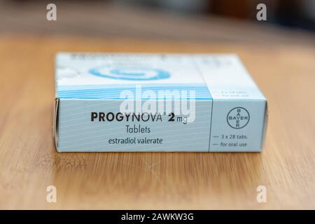 Progynova comprimés de 2 mg de valérate d'estradiol Banque D'Images