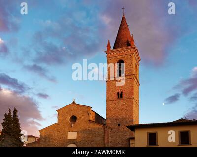 Clocher église Saint Agostino à Arezzo Toscane Italie Banque D'Images