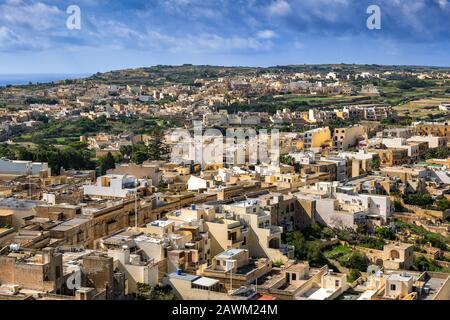 Ville de Victoria (Rabat) sur l'île Gozo, Malte, vue aérienne sur la ville. Banque D'Images