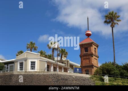 Time Ball Tower, V&A (Victoria Et Alfred) Waterfront, Cape Town, Table Bay, Western Cape Province, Afrique Du Sud, Afrique Banque D'Images