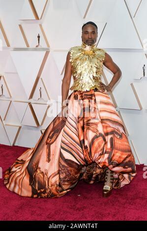 Billy porter marchant sur le tapis rouge lors du 92ème prix annuel de l'Académie qui s'est tenu au Dolby Theatre à Hollywood, en Californie, le 9 février 2020. (Photo d'Anthony Behar/Sipa USA) Banque D'Images