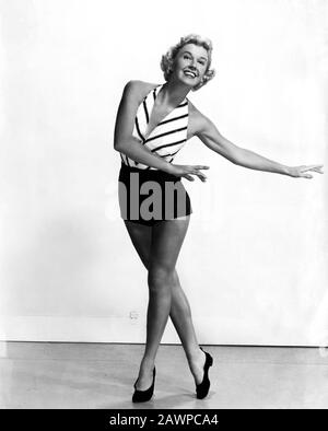 1952 CA, USA : L'actrice et chanteuse DORIS DAY ( née Doris Mary Ann Kappelhoff , née le 3 avril 1924 Cincinnati, Ohio, USA ), photos de pubblica - Banque D'Images