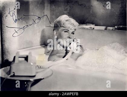 1959, Etats-Unis : L'actrice et chanteuse DORIS DAY ( née Doris Mary Ann Kappelhoff , née le 3 avril 1924, Ohio, Etats-Unis ), photos de pubblica pour le Cincinnati Banque D'Images