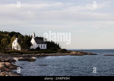 Chapelle McLaren dans la municipalité de Saint-Simeon (Port-au-Persil) au Québec, Canada. Banque D'Images