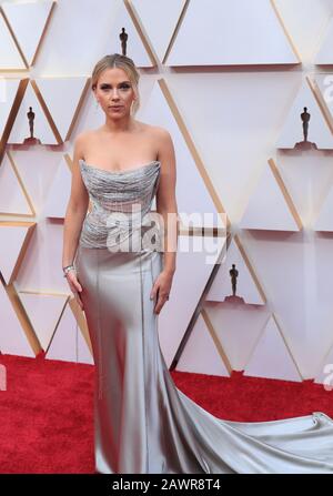 Los Angeles, États-Unis. 9 février 2020. Scarlett Johansson arrive pour le tapis rouge des 92ème Academy Awards au Dolby Theatre de Los Angeles, aux États-Unis, le 9 février 2020. Crédit: Li Ying/Xinhua/Alay Live News Banque D'Images