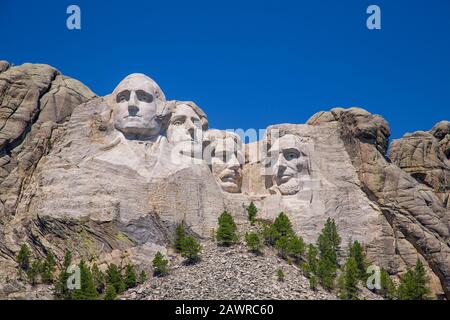 Mont Rushmore avec ciel bleu Banque D'Images