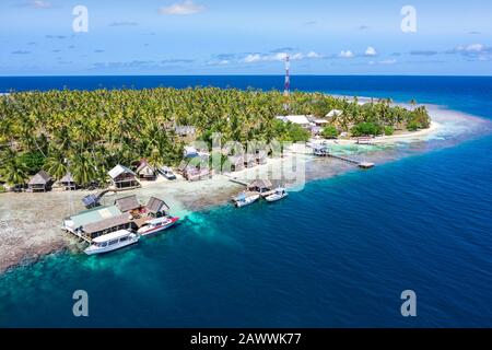 Village De Tetamanu À L'Atoll De Fakarava, Tuamotu Archipel, Polynésie Française Banque D'Images