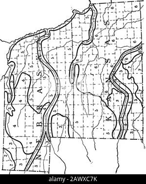 Conseils aux homeseekers; un manuel des opportunités agricoles . état mais les grands secteurs sont en train d'être eut jusqu'à de plus petites mises en attente. Dans les mauvaises terres, le pays est très rugueux, la pluviale est limitée et donc cette section n'est pas du tout adaptée à la culture des cultures. Il est probable que les mauvaises terres seront sans fin utilisées à tout autre but agricole que le pâturage. Dans la partie ouest de l'État, il y a encore des terres de gouvernement considérables qui peuvent être homesteadées et ceux qui souhaitent protéger la maison de cette façon devraient demander au Bureau des terres des États-Unis des informations sur les disponibilités Banque D'Images