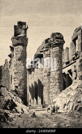 Colonnes centrales du temple de Karnak, ancien empire égyptien. Egypte. Ancienne illustration de gravure du livre Histoire universelle par Oscar Jager 1890 Banque D'Images