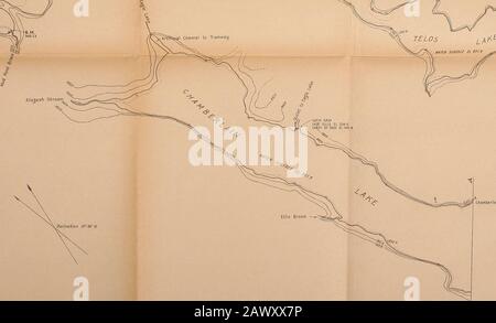 Ressources en eau du bassin de la rivière Penobscot, Maine . &lt;E£ &lt; BASSIN DE DRAINAGE DE LA RIVIÈRE PENOBSCOT, LACS MAINE CHAMBERLAIN, TELOS ET WEBSTER ET RL À ÉTANG ROND |W LA KS ip Roberts camps sportifs ?.,^Oi/^D POND °ismnceassrs ,. I H ^ Boaraman Ch.e, o, Pa,., BASSIN DE DRAINAGE DE LA RIVIÈRE PENOBSCOT, MAINEbaskahegan, premier et deuxième lacs grand et allagash Banque D'Images