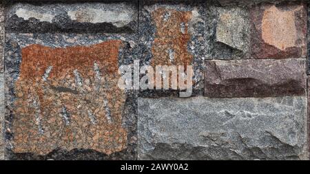 Blocs de granit rectangulaire gros plan de différentes couleurs et tailles Banque D'Images