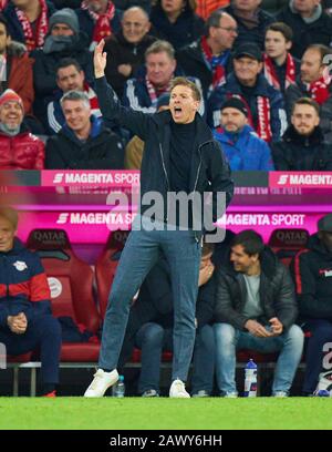Football Munich - Leipzig, Munich 09 Février 2020. Julian NAGELSMANN, RB Leipzig chef d'équipe, entraîneur, FC BAYERN MUNICH - RB LEIPZIG - DFL RÈGLEMENT INTERDIT TOUTE UTILISATION DE PHOTOGRAPHIES comme SÉQUENCES D'IMAGES et/ou QUASI-VIDÉO - 1.German Soccer League , Munich, 09 février 2020. Saison 2019/2020, jour du match 21, FCB, München © Peter Schatz / Alay Live News Banque D'Images