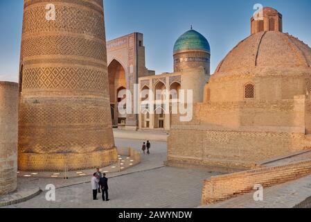 Mir-i Arab Madrassah, Boukhara, Ouzbékistan, l'Asie centrale Banque D'Images