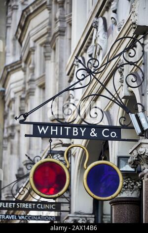 Whitby and Co. Opticiens, Fleet Street, Londres Banque D'Images