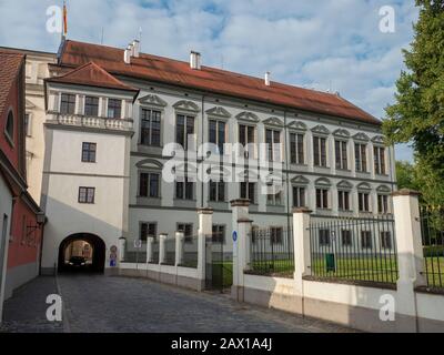 Oettingen, Residenzschloss, Nördlinger Ries, Franken, Bayern, Deutschland | Oettingen, Château, Noerdlinger Ries, Franconie, Bavière, Allemagne Banque D'Images