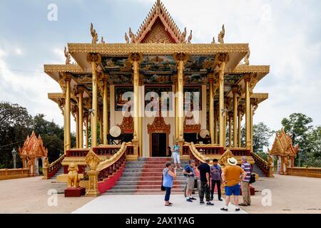 Les Touristes Visitant Wat Ek Phnom Temple, Battambang, Cambodge. Banque D'Images